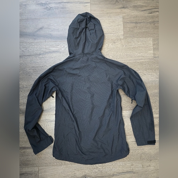 L.L.Bean Trail Model Rain Jacket Black Womens XS Outdoor Boat Coastal Nautical - Picture 3 of 10